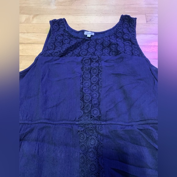 Kismet Elegant Navy Blue Sleeveless Dress - Picture 2 of 14